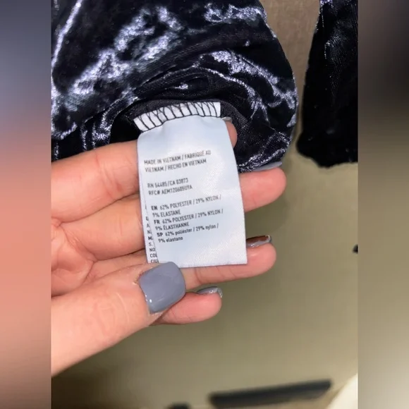 American Eagle Velvet Blouse - Picture 3 of 4